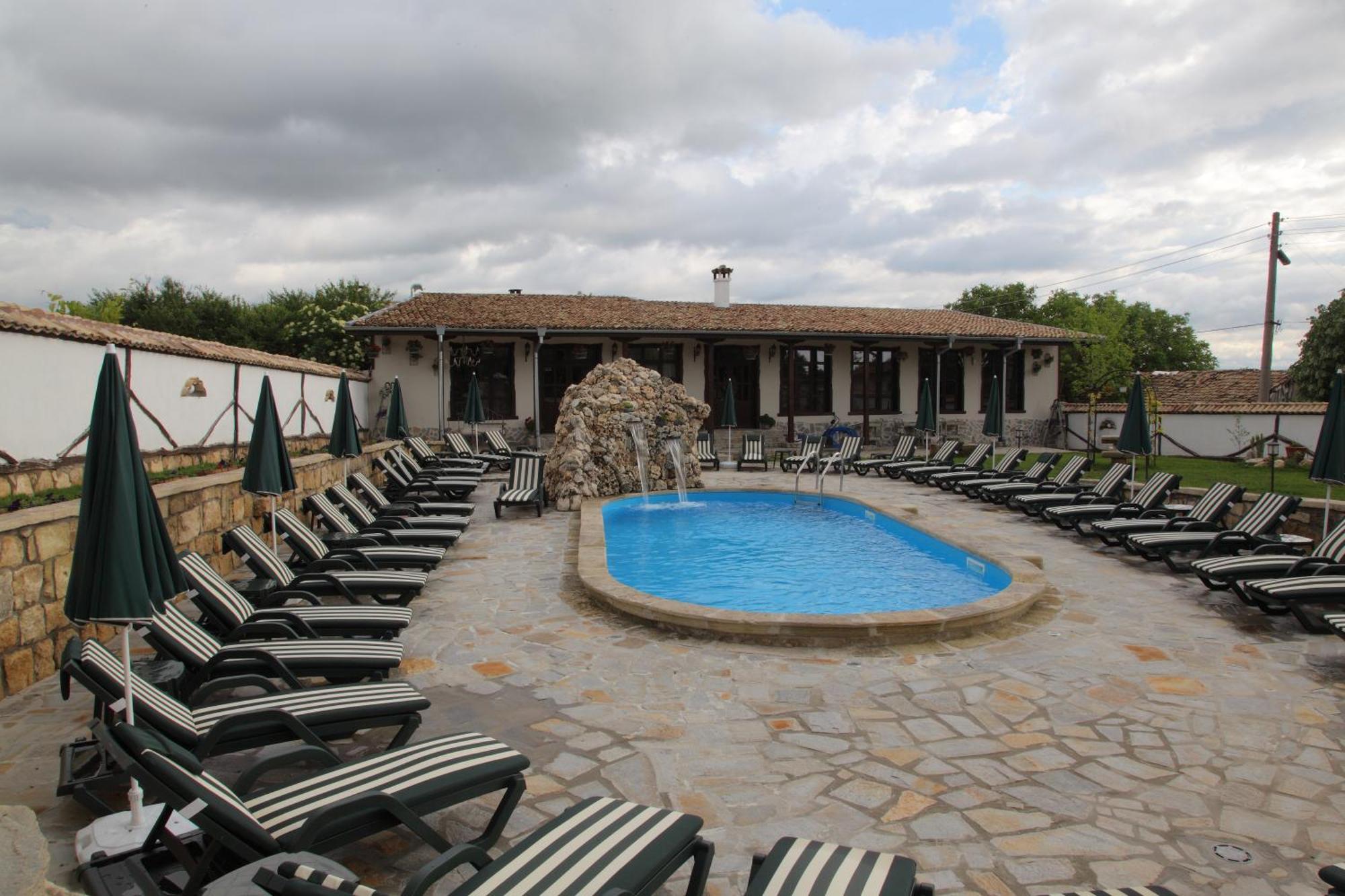 Villa Bulgara Eco Madara Exterior photo